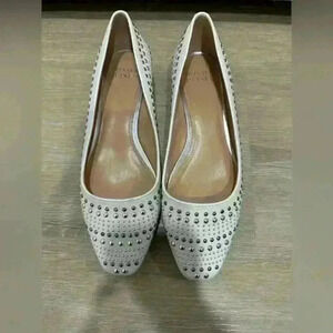 Donald J Pliner Dora Jeweled white Ballerina Flat 6.5